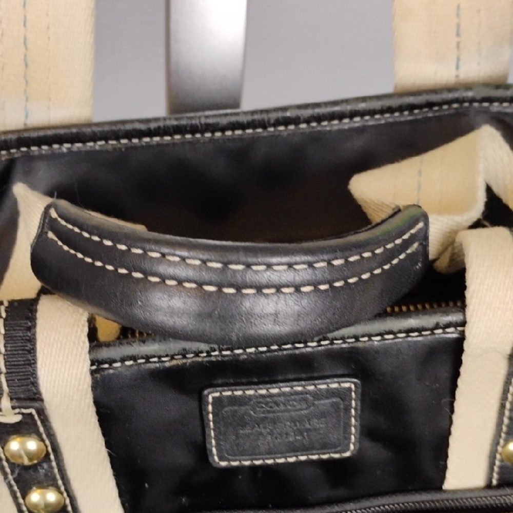 Coach Black Vintage Tote Bag - Picture 11 of 15
